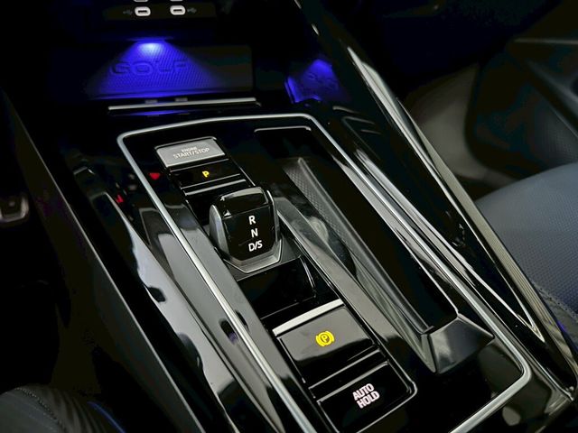 VOLKSWAGEN福斯 GOLF VARIANT  第10張相片