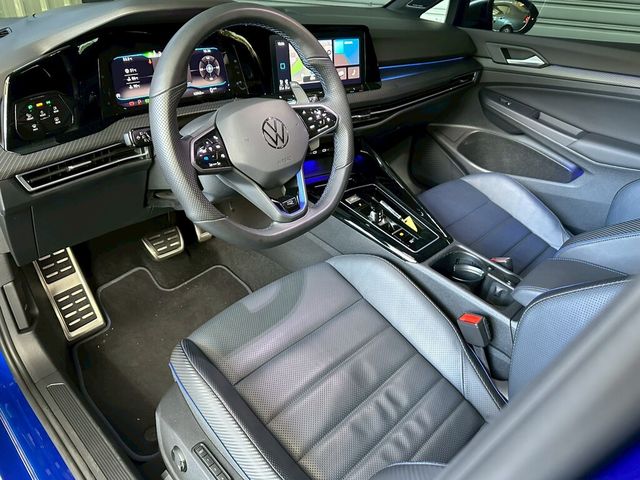 VOLKSWAGEN福斯 GOLF VARIANT  第13張相片