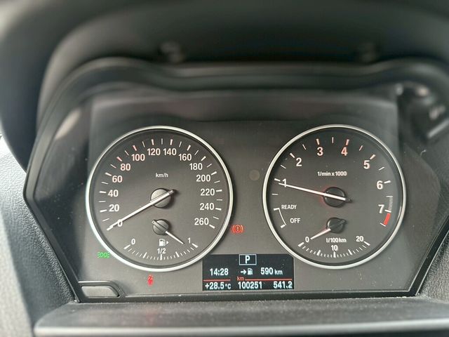 BMW寶馬 118I  第11張相片