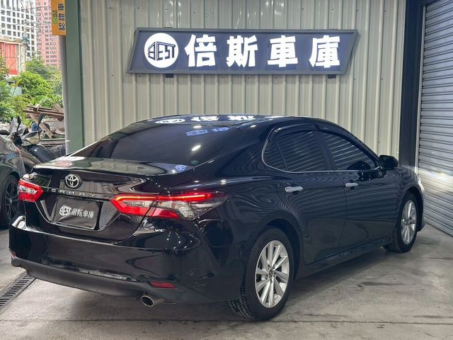 TOYOTA豐田 CAMRY  第6張相片