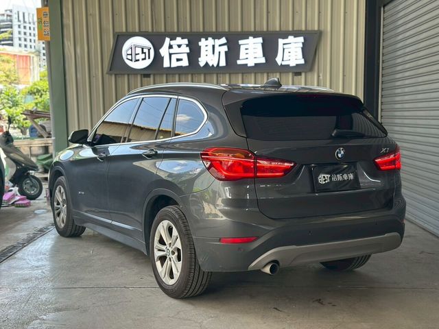 BMW寶馬 X1  第4張相片
