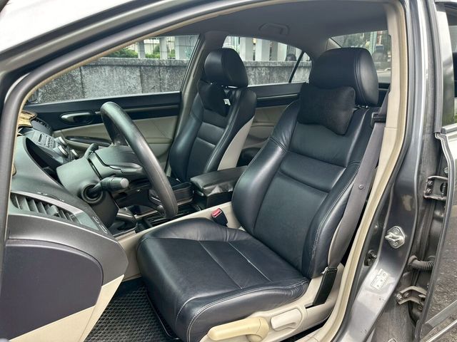 HONDA本田 CIVIC  第7張相片