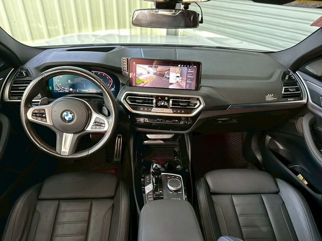 BMW寶馬 X4 XDRIVE30I  第7張相片
