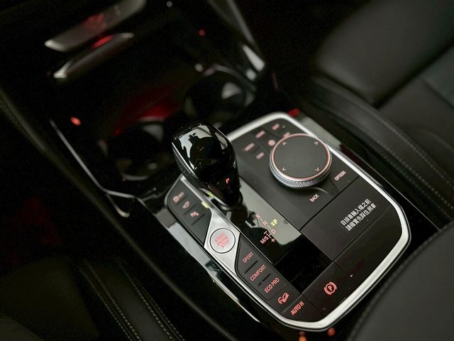 BMW寶馬 X4 XDRIVE30I  第10張相片