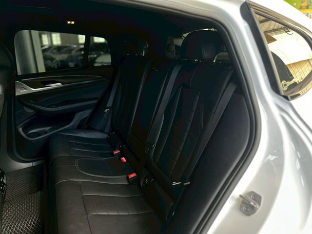BMW寶馬 X4 XDRIVE30I  第12張相片