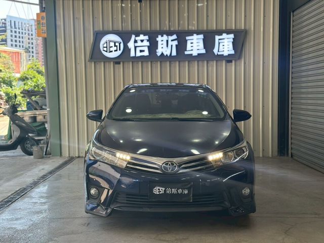 TOYOTA豐田 ALTIS  第3張相片