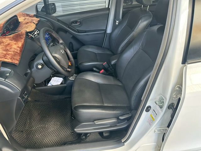 TOYOTA豐田 YARIS  第10張相片
