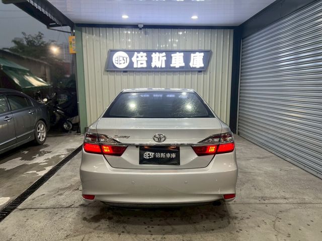 TOYOTA豐田 CAMRY  第6張相片