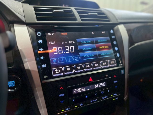 TOYOTA豐田 CAMRY  第12張相片