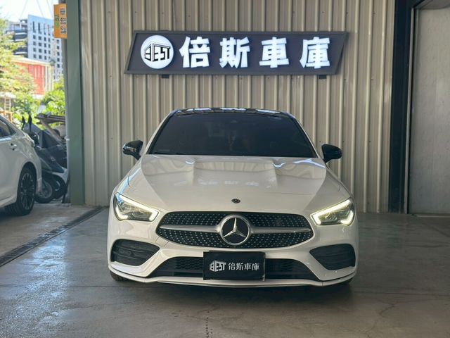 M-BENZ賓士 CLA250  第3張相片