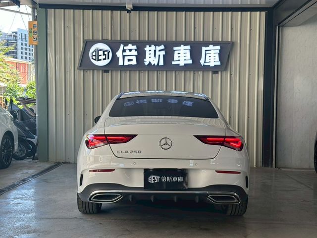 M-BENZ賓士 CLA250  第6張相片