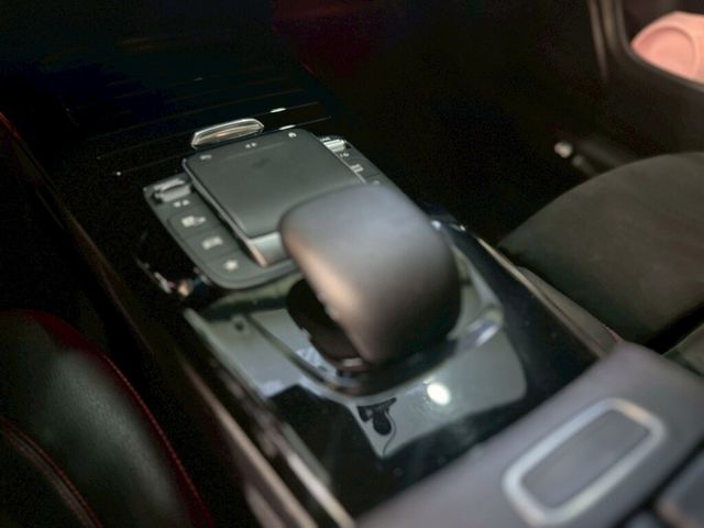 M-BENZ賓士 CLA250  第13張相片