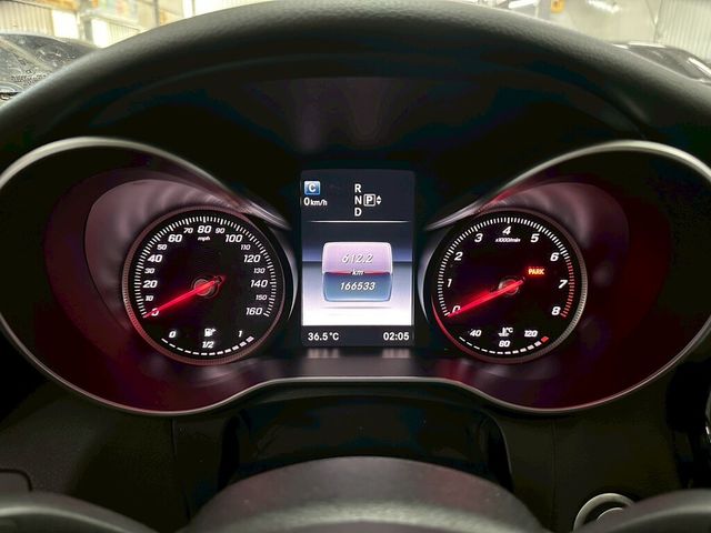 M-BENZ賓士 C300  第7張相片