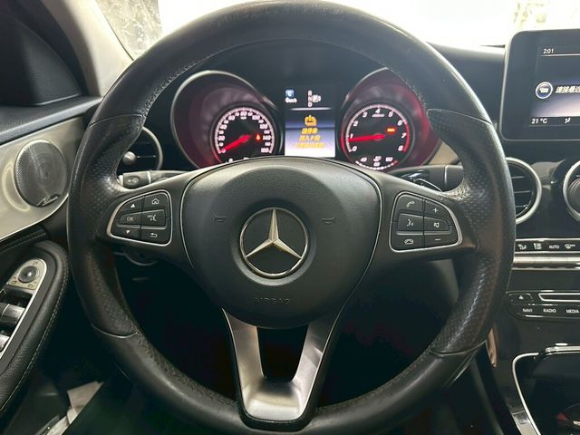 M-BENZ賓士 C300  第8張相片