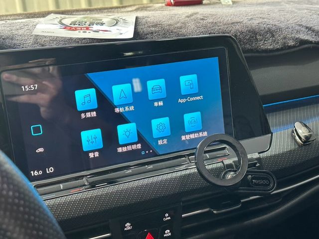 VOLKSWAGEN福斯 GOLF VARIANT  第10張相片