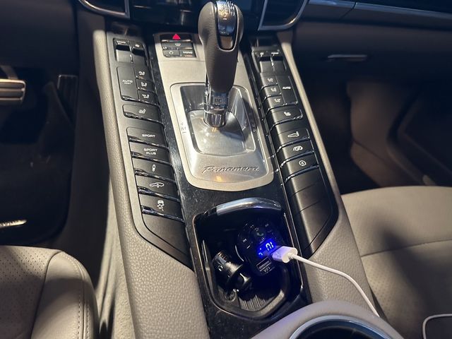PORSCHE保時捷 PANAMERA  第3張相片