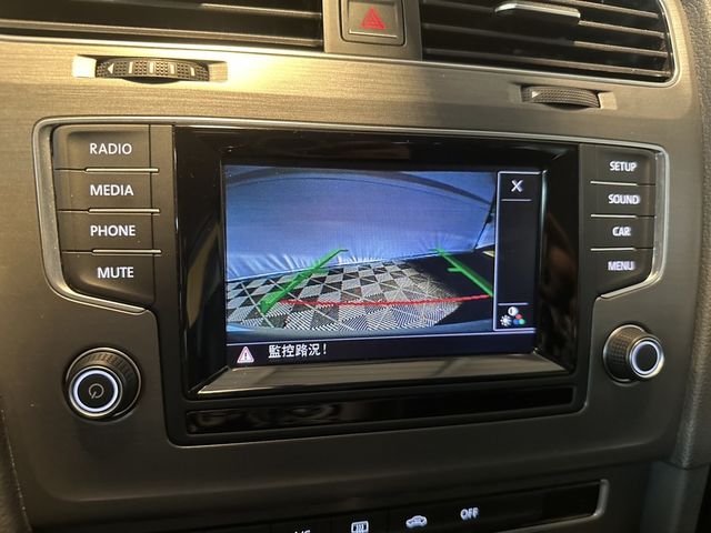 VOLKSWAGEN福斯 GOLF  第2張相片