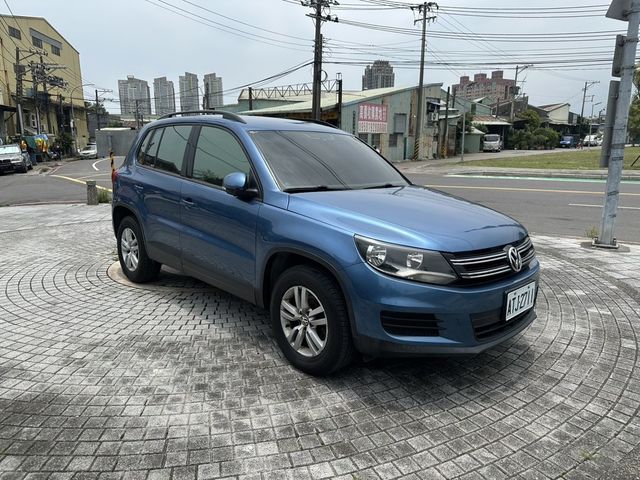 VOLKSWAGEN福斯 TIGUAN  第1張相片