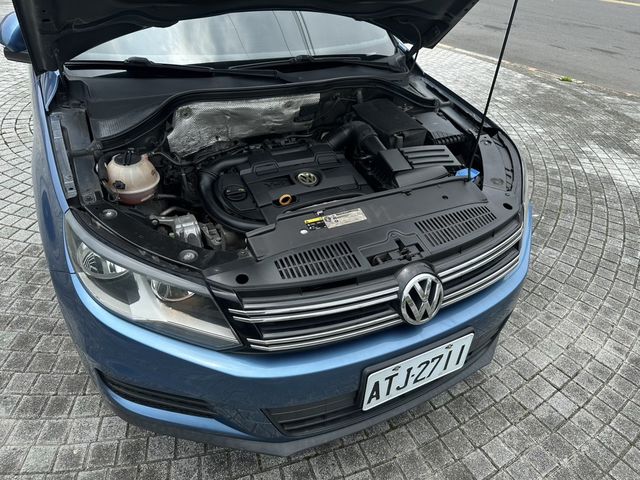 VOLKSWAGEN福斯 TIGUAN  第2張相片