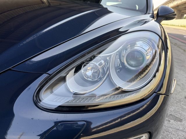 PORSCHE保時捷 CAYENNE  第10張相片