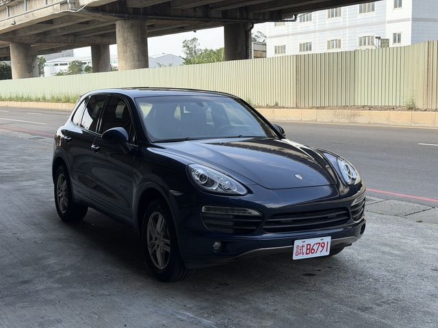 PORSCHE保時捷 CAYENNE  第17張相片