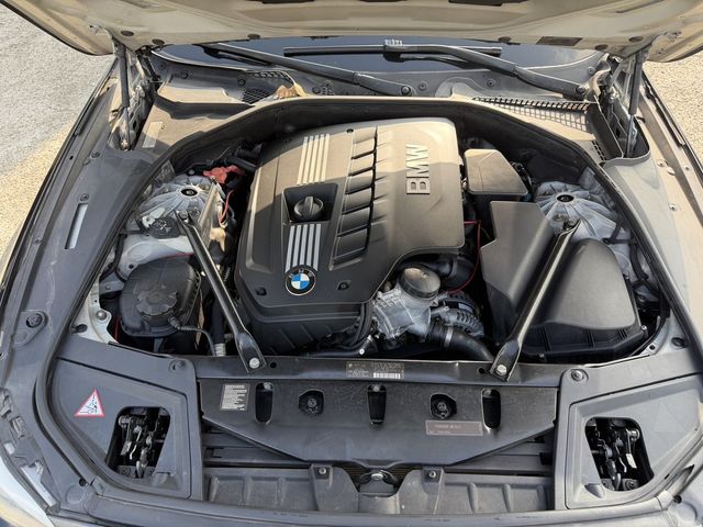 BMW寶馬 528I  第6張相片