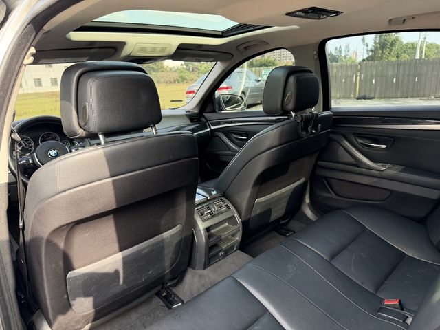 BMW寶馬 528I  第13張相片