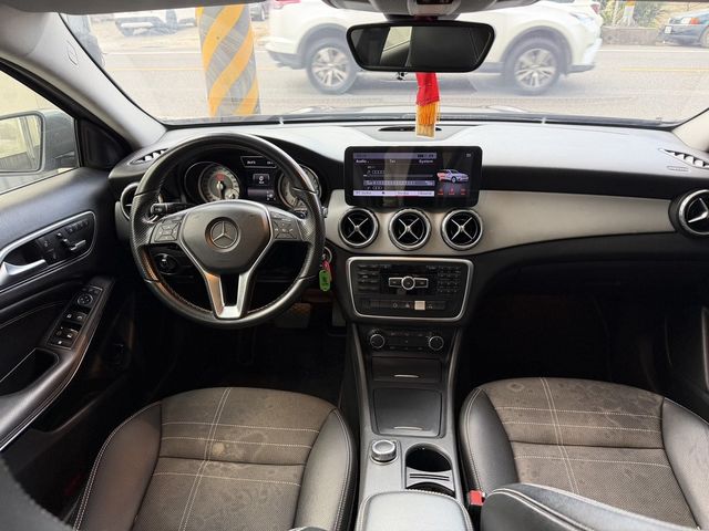 M-BENZ賓士 B180  第1張相片