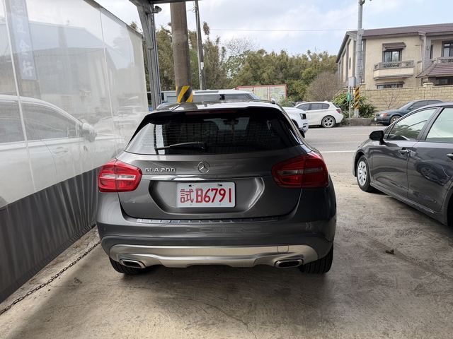 M-BENZ賓士 B180  第6張相片