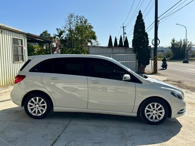 M-BENZ賓士 B180  第12張相片