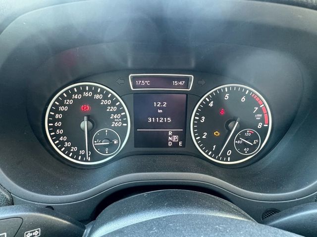 M-BENZ賓士 B180  第17張相片