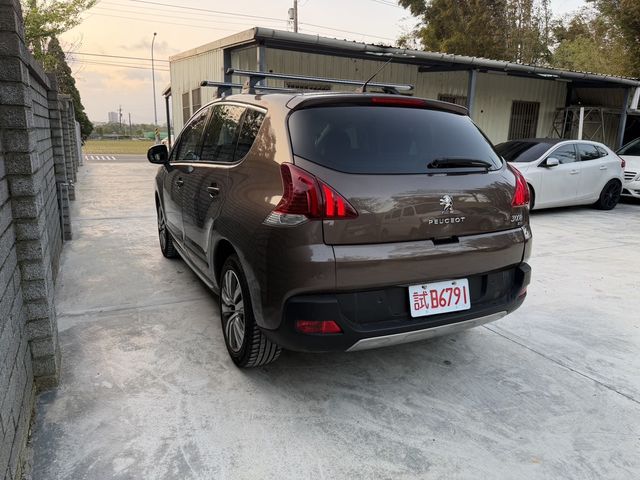 PEUGEOT寶獅 3008  第11張相片