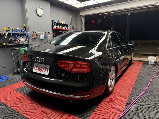 AUDI奧迪 A8  第2張相片