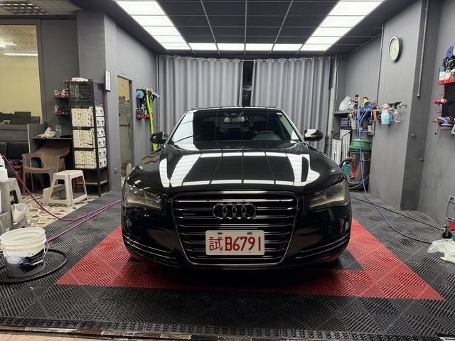 AUDI奧迪 A8  第3張相片