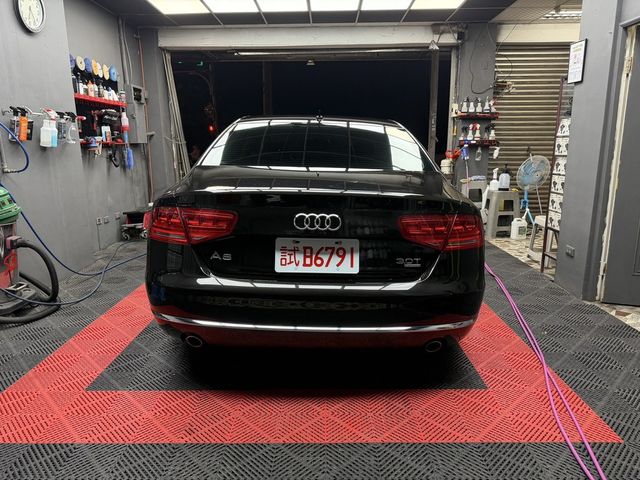 AUDI奧迪 A8  第4張相片