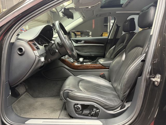 AUDI奧迪 A8  第10張相片