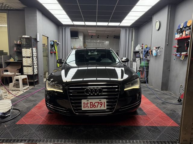 AUDI奧迪 A8  第17張相片