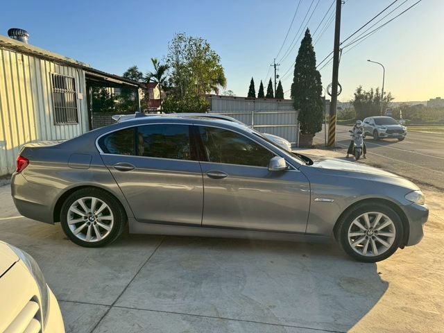 BMW寶馬 528I  第6張相片