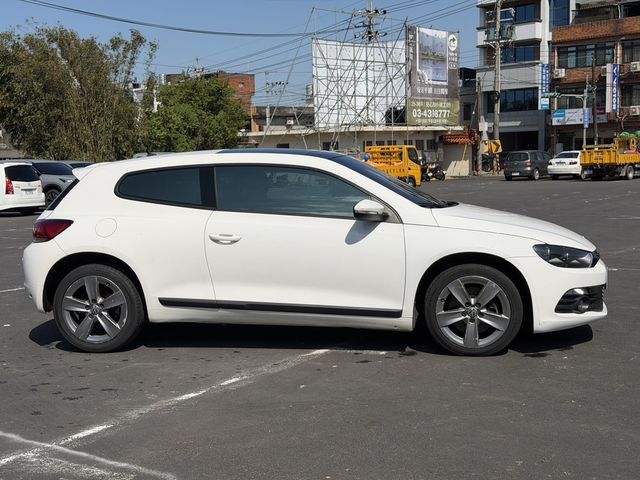 VOLKSWAGEN福斯 SCIROCCO  第8張相片