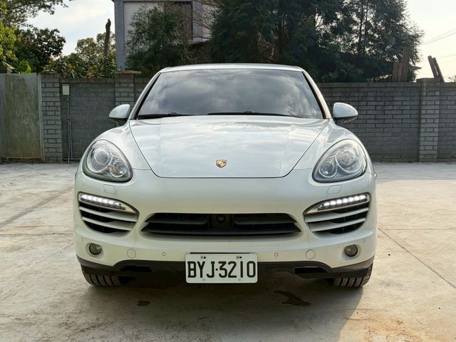 PORSCHE保時捷 CAYENNE  第3張相片