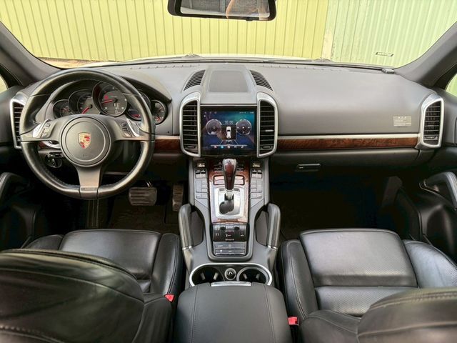 PORSCHE保時捷 CAYENNE  第5張相片