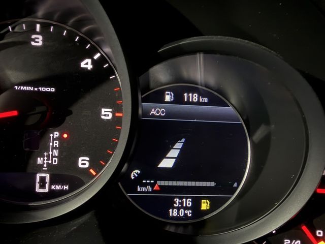 PORSCHE保時捷 CAYENNE  第10張相片