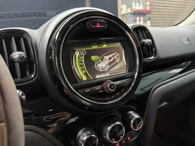 MINI迷你 COUNTRYMAN  第15張相片