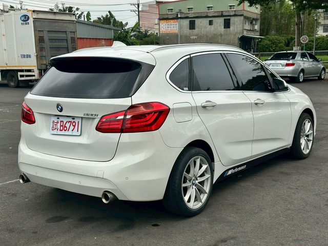 BMW寶馬 220IGT  第2張相片