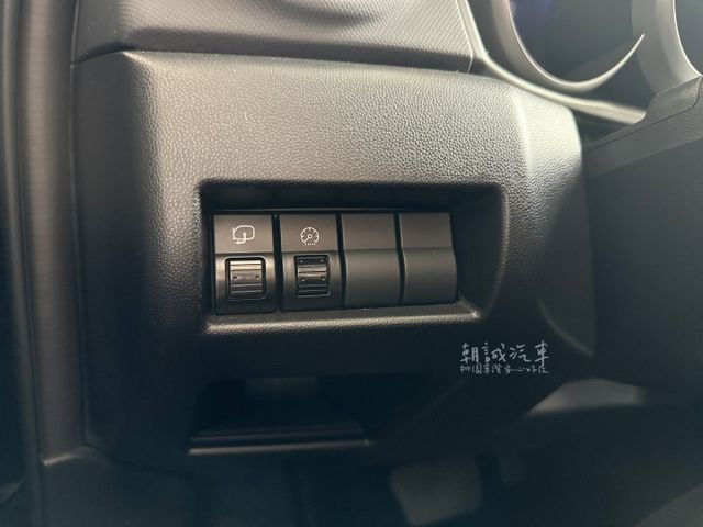 ⭐️桃園車讚安心好店⭐️ 經典車款!!跑少~一手車  第3張相片
