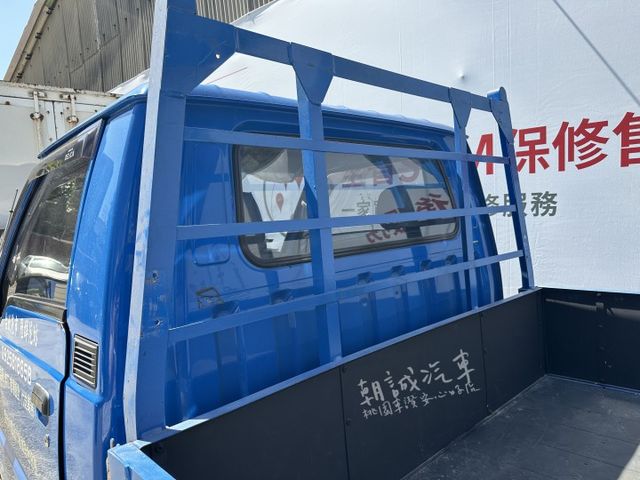 ⭐️桃園車讚安心好店⭐️ 一手貨車 2015年  第4張相片