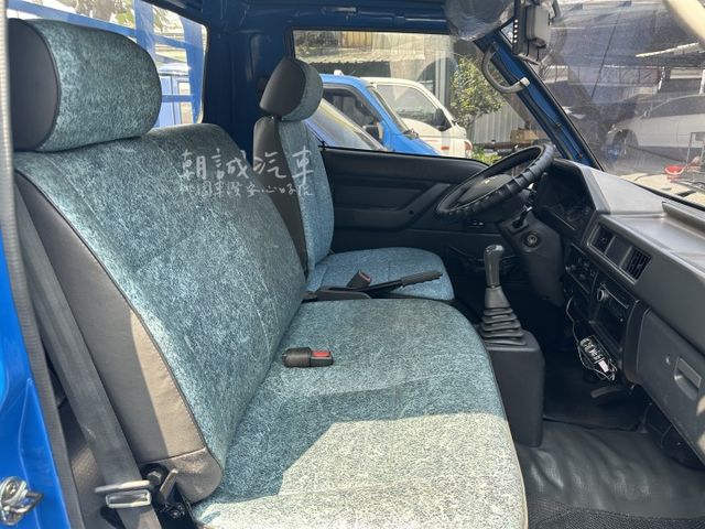 ⭐️桃園車讚安心好店⭐️ 一手貨車 2015年  第13張相片