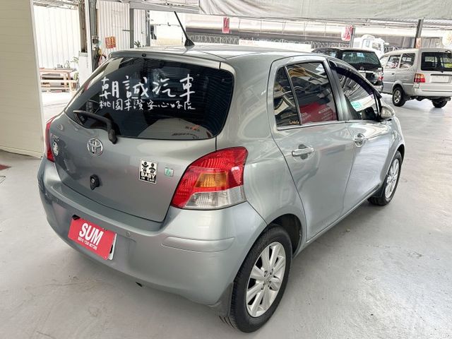 ⭐️桃園車讚安心好店⭐️ 僅10萬里程！Ｇ版小鴨  第2張相片
