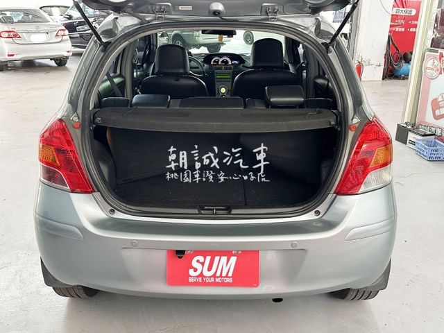 ⭐️桃園車讚安心好店⭐️ 僅10萬里程！Ｇ版小鴨  第3張相片