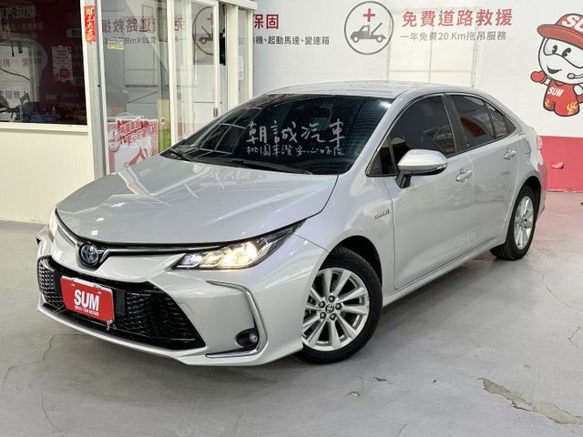 ⭐️桃園車讚安心好店⭐️一手車 尊爵油電版  第1張相片